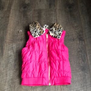 Pink no sleeve vest size 8